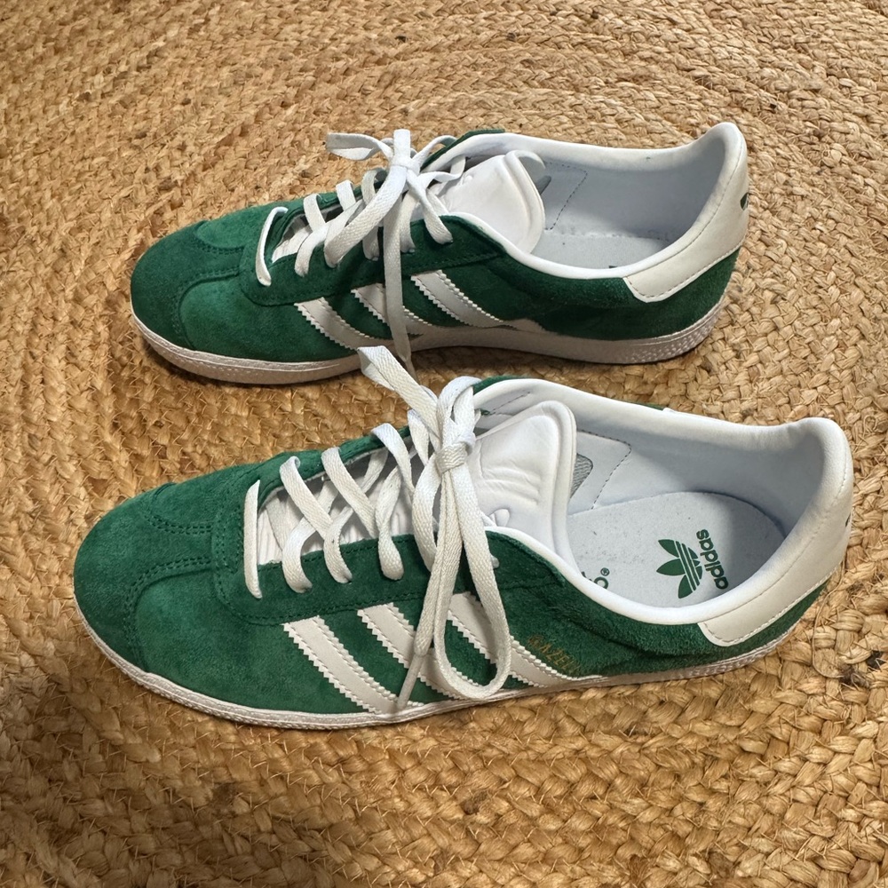 ADIDAS Gazelle |beautiful green | unisex | size 6.5 men’s 8.5 women’s - Picture 4 of 8